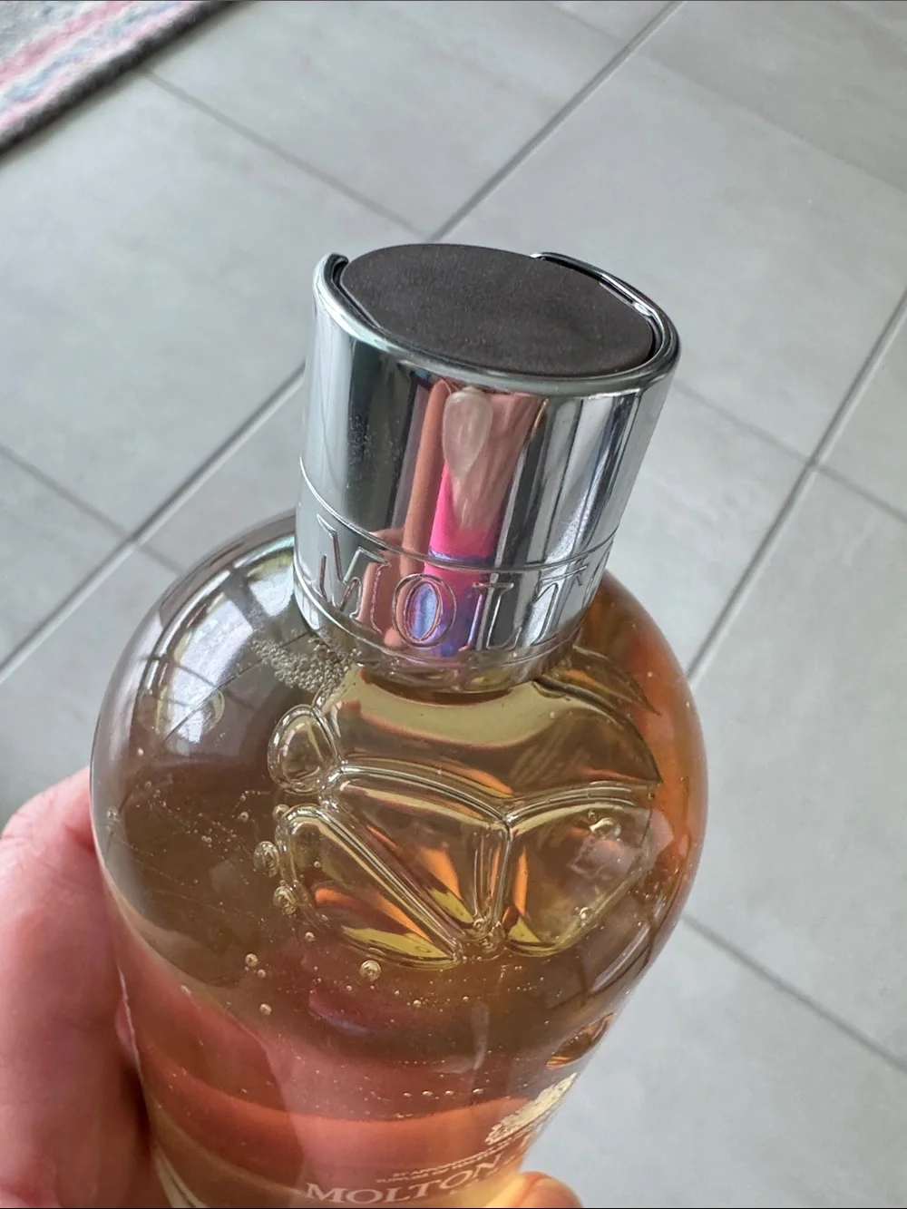 Molton Brown Lemon & Mandarin Bath & Shower Gel — New 300 ml